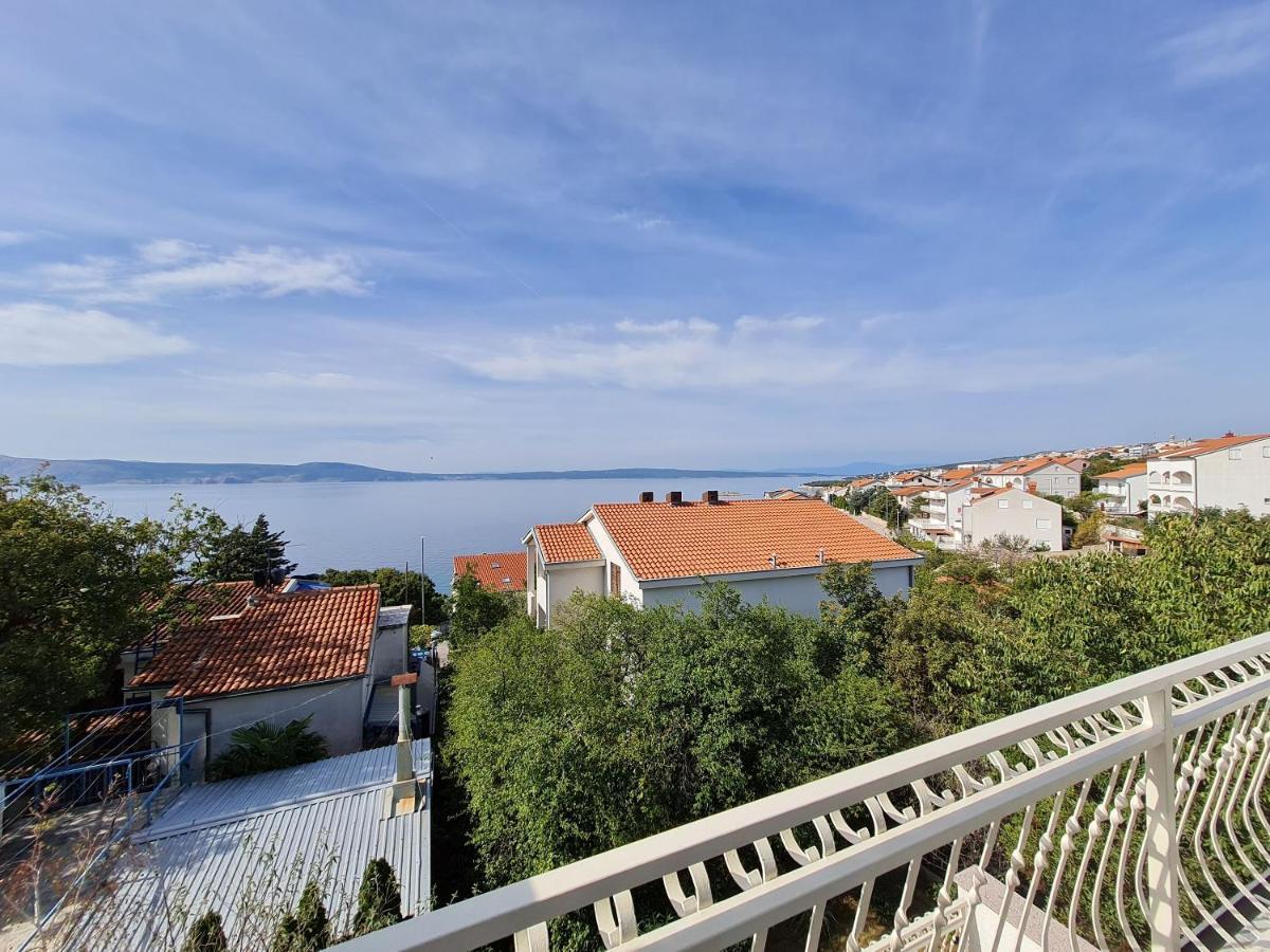 Apartments Beba Novi Vinodolski Exterior foto